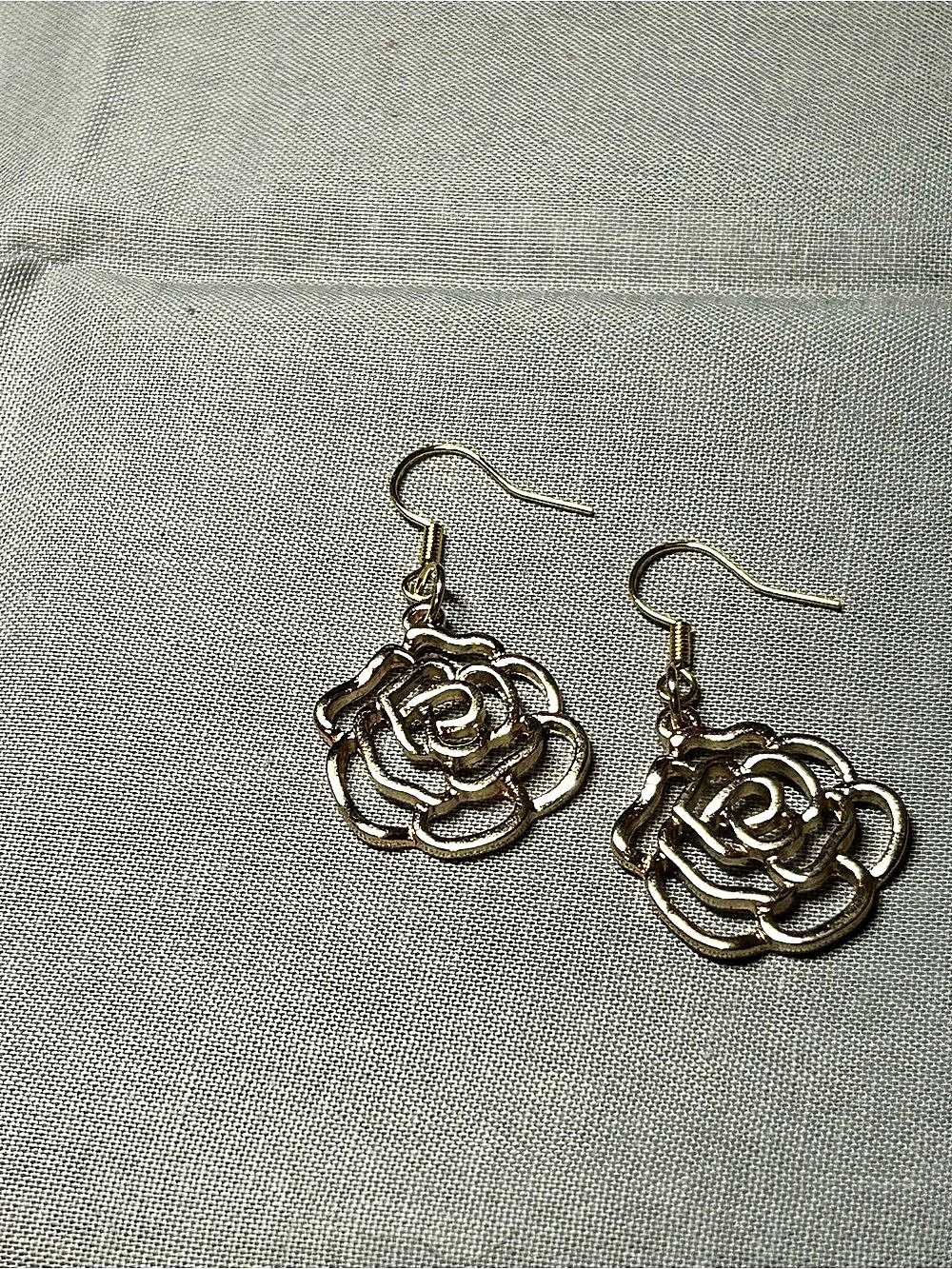 Handcrafted Gold Floral Drop Earrings New
